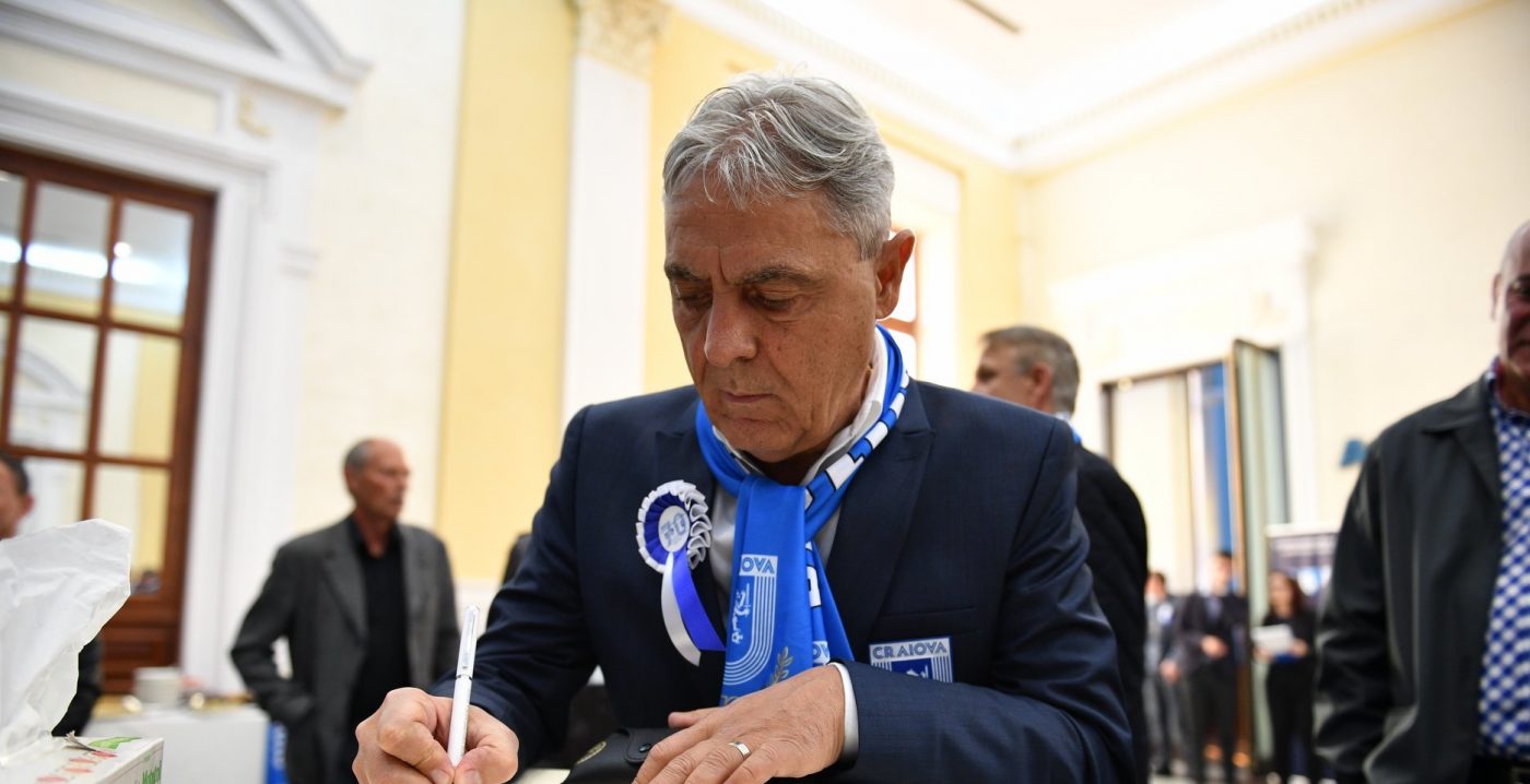 Sorin Cârţu, la împlinirea a 66 de ani: „Sper să nu mai driblăm campionatul anul acesta, am trecut de două ori pe lângă el”. „Sorinaccio”, nostalgic după vremea carierei de fotbalist