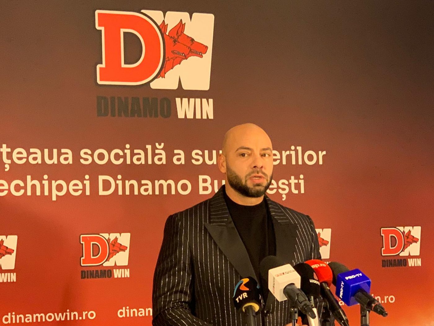 „Dinamo Win”, gata de lansare! Legendele lui Dinamo laudă inițiativa, dar așteaptă reacția jucătorilor: „Returul trebuie tratat cu maximă seriozitate! ”