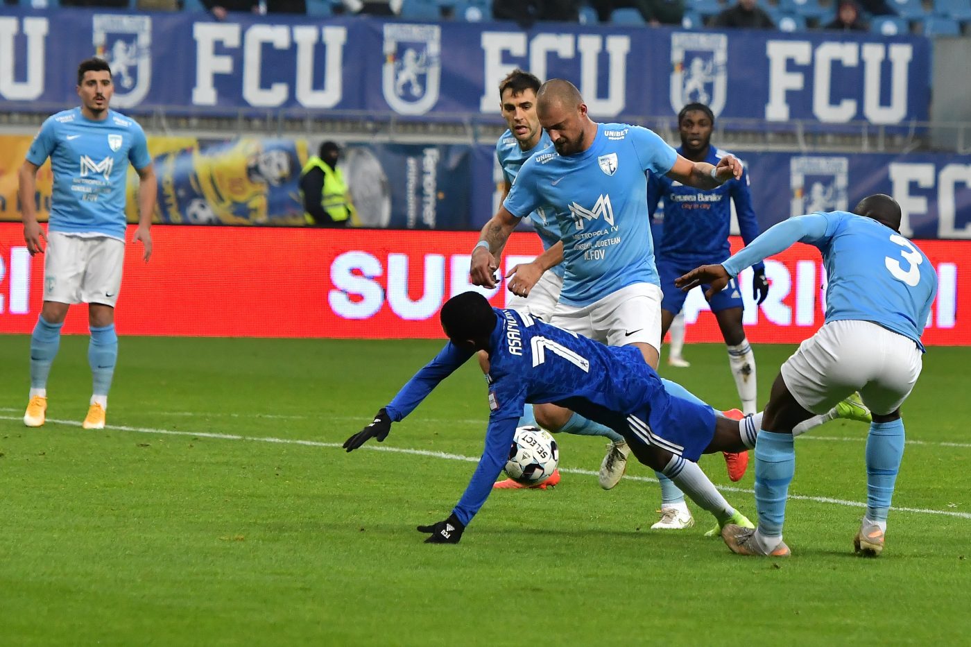 FC U Craiova 1948 – FC Voluntari 0-2. Oltenii, cinci meciuri fără victorie în Liga 1! Trupa lui Liviu Ciobotariu a urcat pe podium | VIDEO