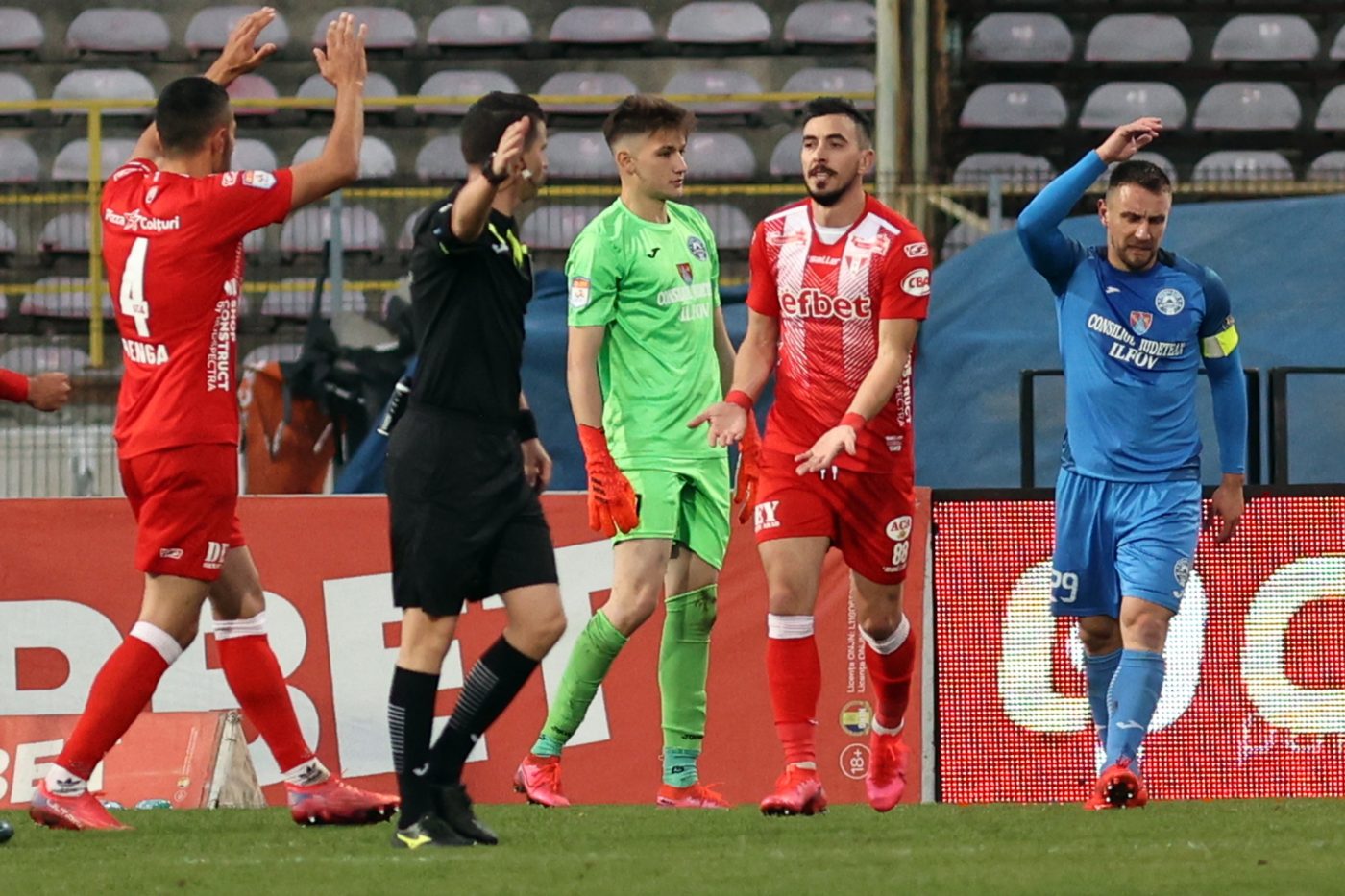 O echipă din Liga 1, aproape de dezastru. „Nu știu dacă vom termina sezonul!”