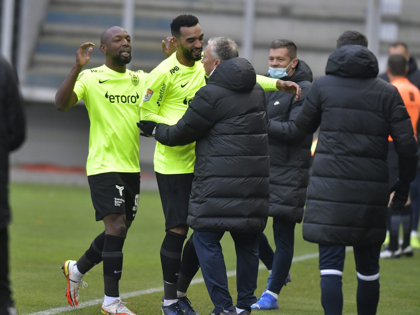Golul marcat de CFR Cluj cu Chindia trebuia anulat! Verdictul specialistului: „Brațul lui Costache este cu cotul în sus, peste nivelul umărului!” | VIDEO EXCLUSIV ProSport Live
