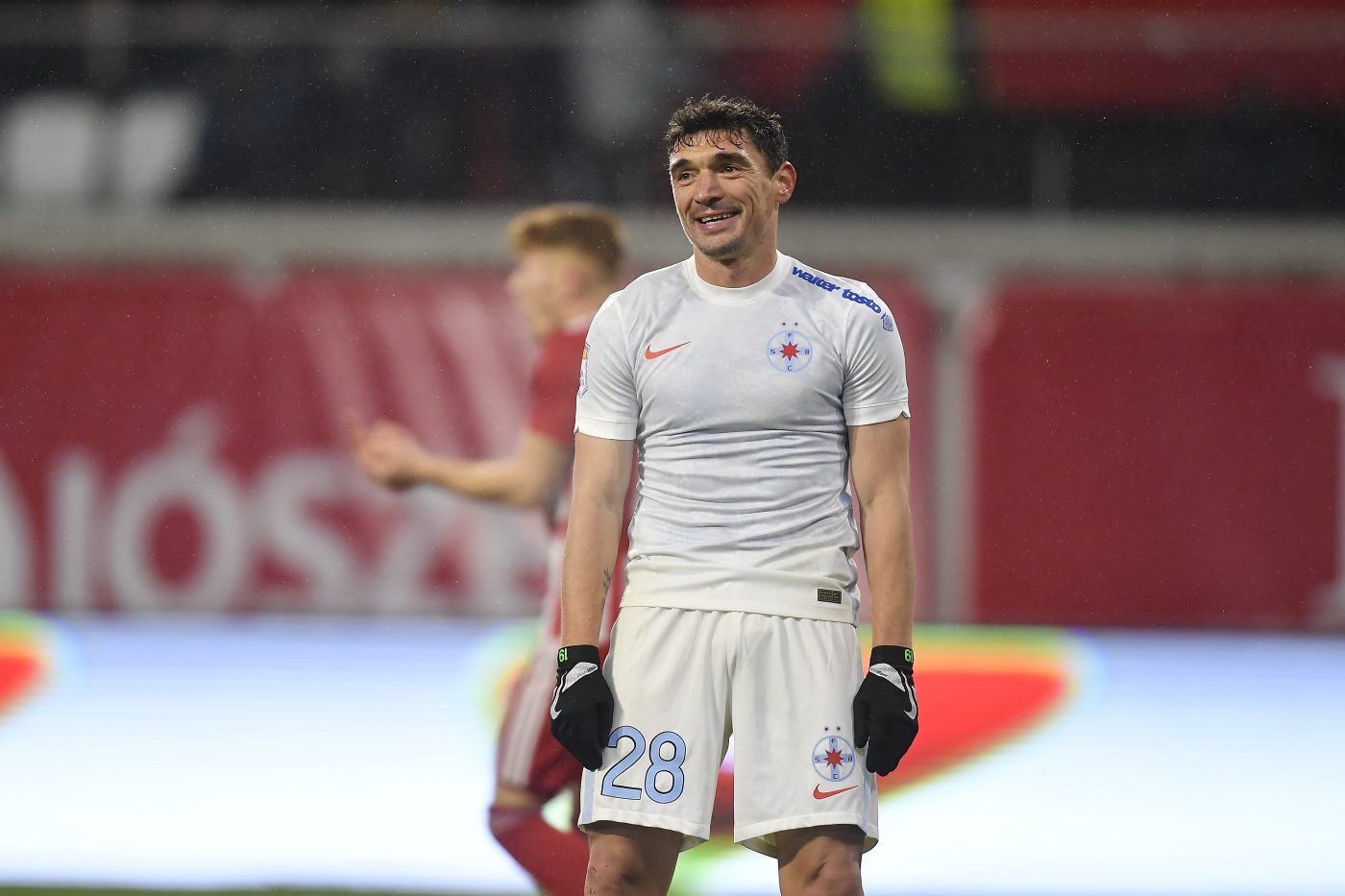 Cum a ajuns Claudiu Keșeru cea mai mare problemă a lui Gigi Becali la FCSB! De ce nu poate fi dat afară atacantul: „E o situație ingrată!”