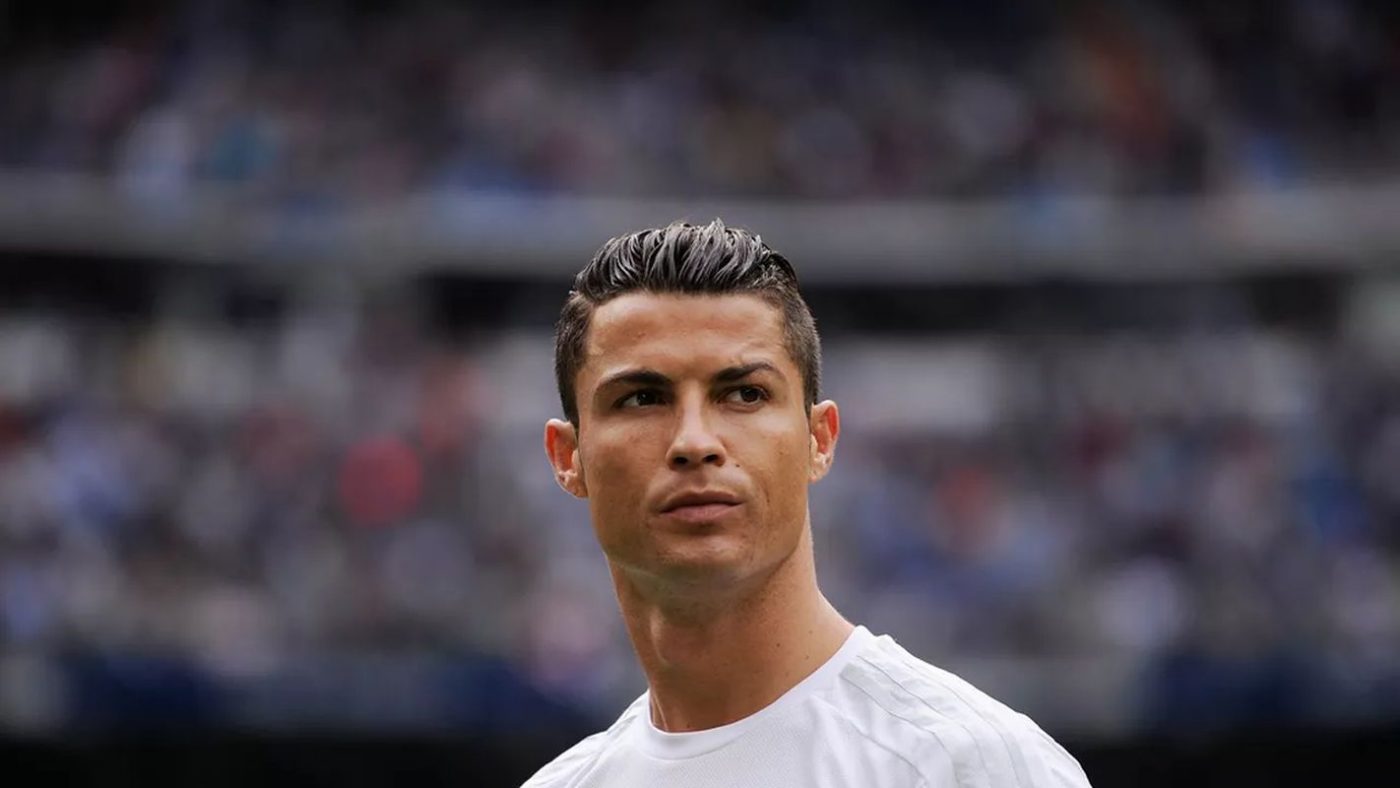 Mesajul emoționant până la lacrimi pe care sora lui Cristiano Ronaldo i l-a trimis fotbalistului după ce fiul acestuia a murit la naștere: „Inima mea e acolo cu tine”