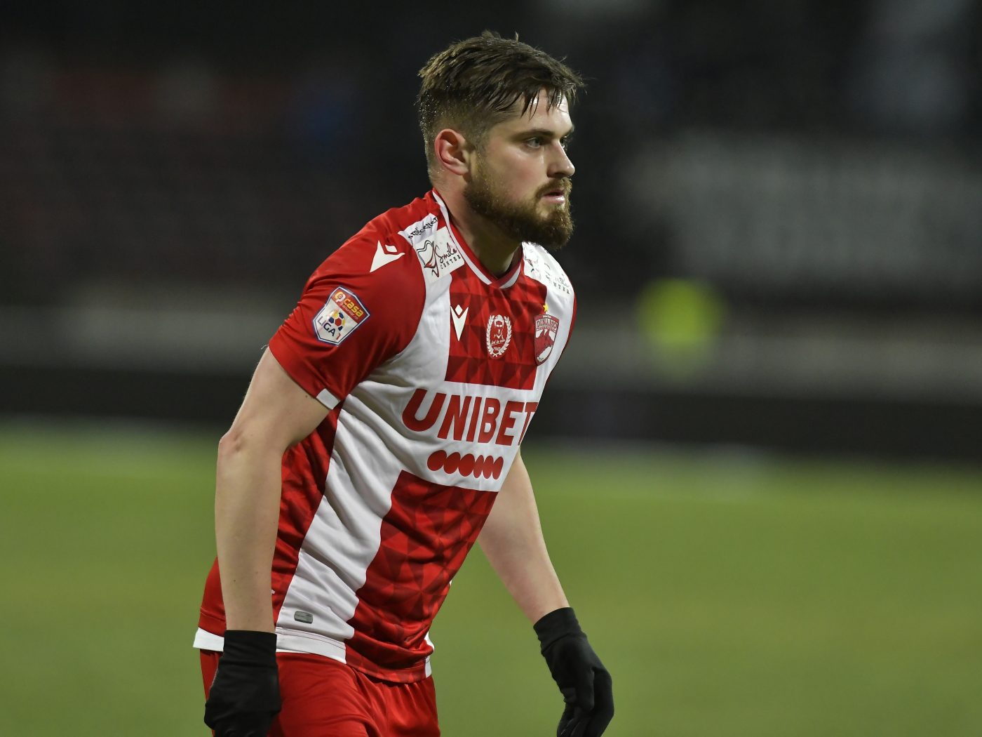 Dinamo, pe punctul să piardă un jucător important! Cătălin Carp, aproape de Steaua Roșie Belgrad