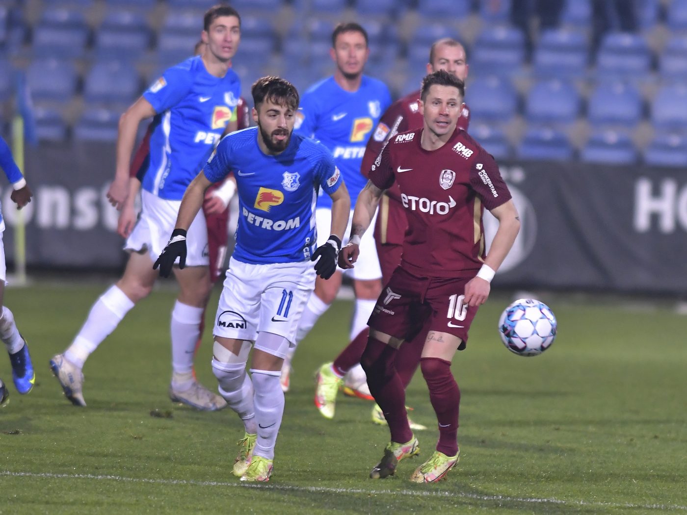 Farul – CFR Cluj 0-0, live VIDEO online în a doua etapă din play-off! Jefte are prima ocazie importantă!