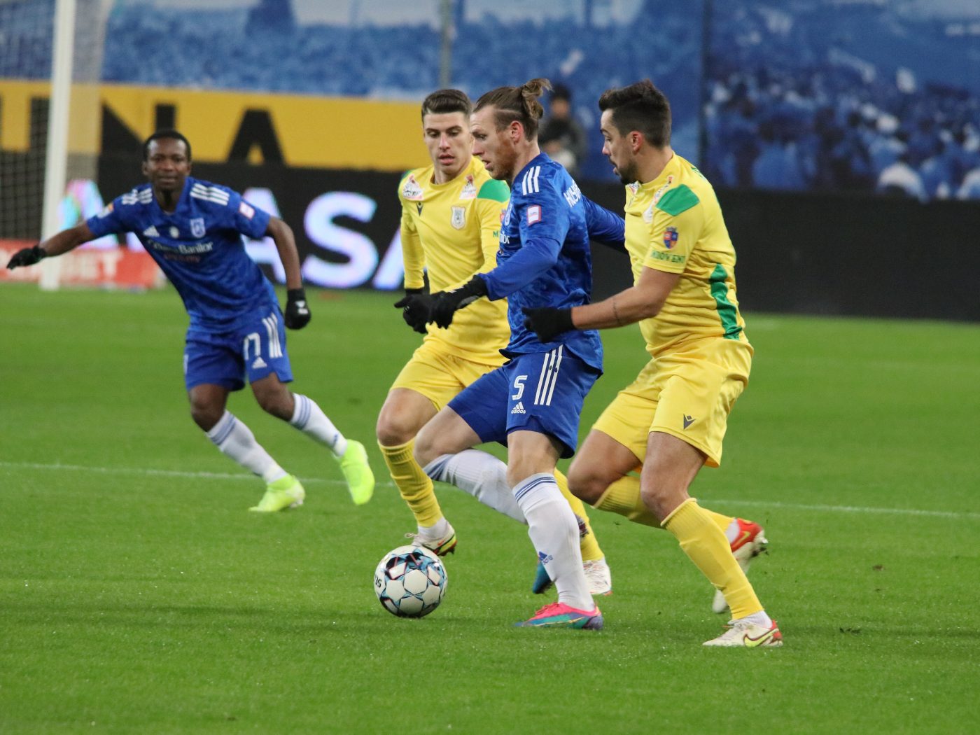 FC U Craiova – CS Mioveni 0-0, în etapa 21 din Liga 1 | Oltenii au irosit numeroase ocazii și își ajută adversarii să urce o poziție în clasament