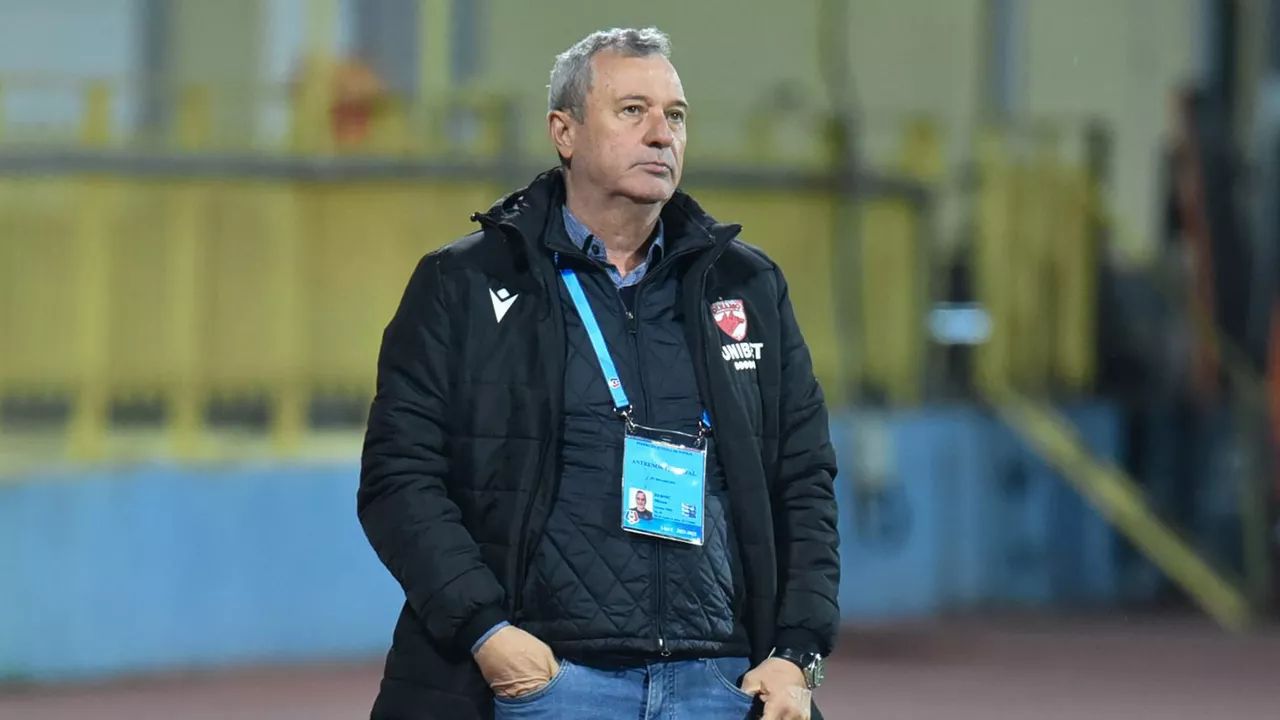 Fanii atacă, după ce Mircea Rednic a fost demis!  „Dacă Dinamo moare și voi o să aveți aceeași soartă” + Scenariul negru: „Aducerea lui Stoican este sinonimă cu desființarea echipei. Singura alegere mai proasta ar fi fost Chirilă”