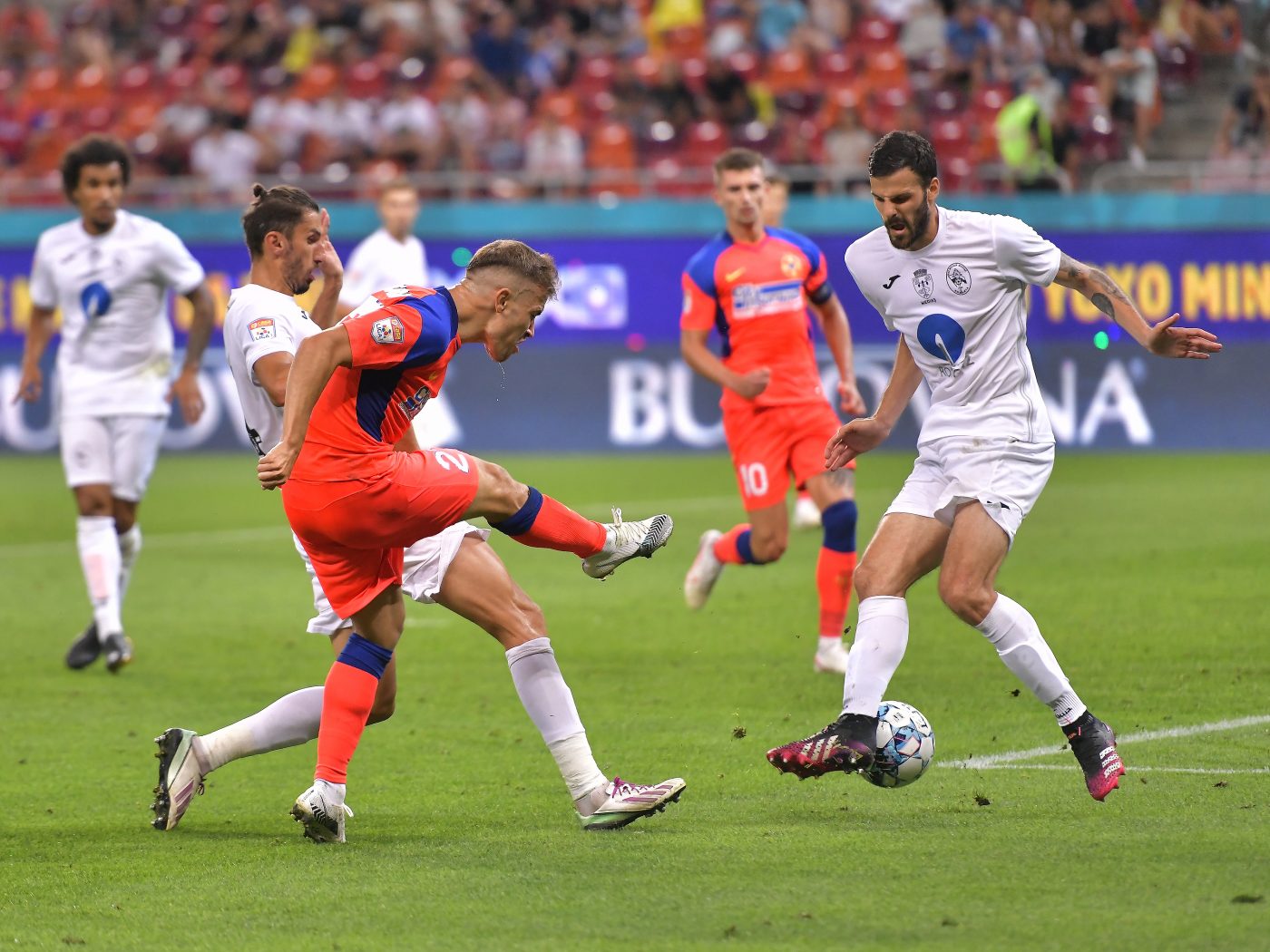 Gaz Metan – FCSB 0-1, Live Video Online în etapa 19 din Liga 1. Darius Olaru înscrie în poarta fostei sale echipe