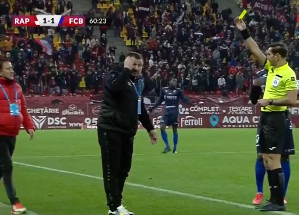 Moment incredibil la meciul Rapid – FC Botoșani! Dialogul halucinant între Marius Croitoru și unul dintre tușieri: „Ești nebun la cap?”