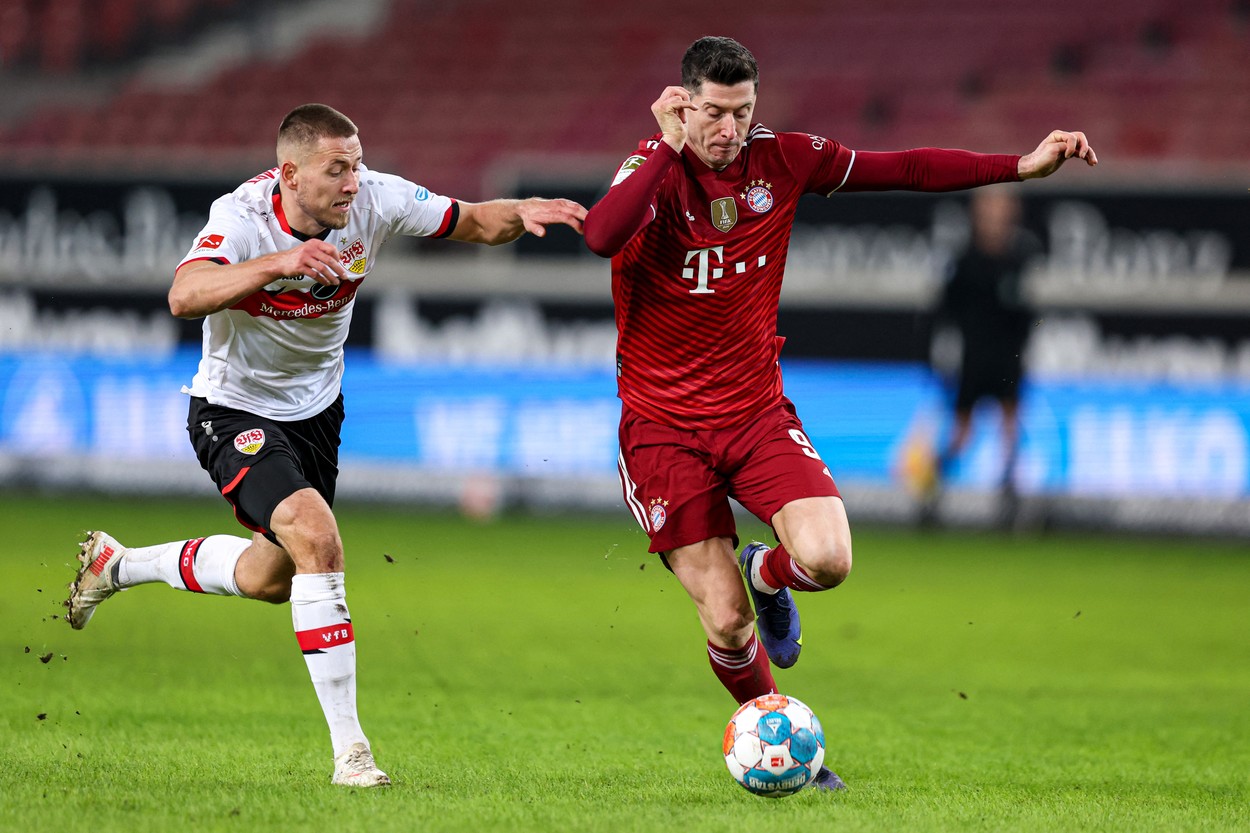 Robert Lewandowski, show în victoria la scor a lui Bayern! Polonezul a demonstrat de ce merita „Balonul de Aur”: „se bate” cu Ronaldo și Messi într-un top inedit | SPECIAL