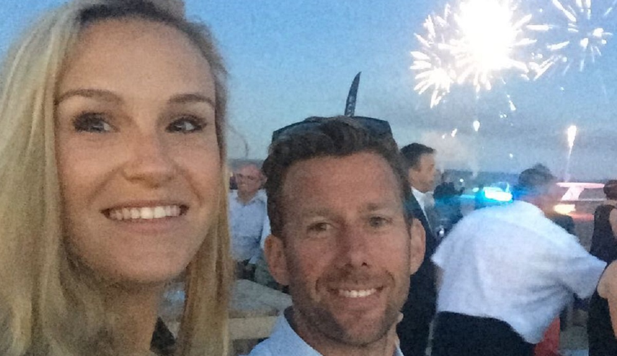 Incredibil cum s-a transformat viața antrenorului concediat prin SMS de Simona Halep! Și-a întemeiat o familie frumoasă cu un fotomodel belgian și a fost angajat de cea mai bogată jucătoare de tenis | FOTO