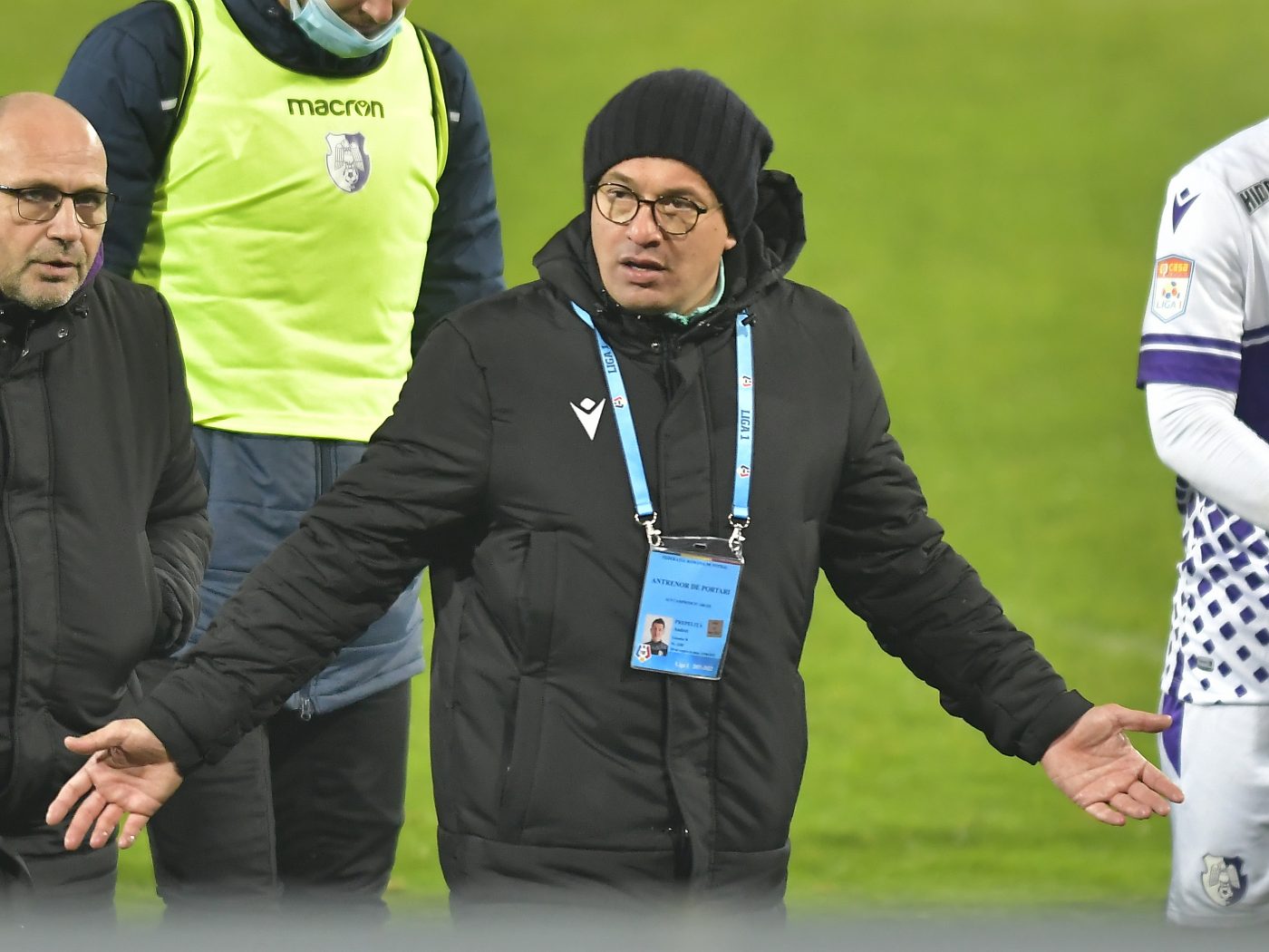 Andrei Prepeliță, dezamăgit după ce FC Argeș a pierdut pe terenul lui CFR Cluj dintr-o greșeală personală: „Mingea putea fi respinsă ușor! E frustrant!”