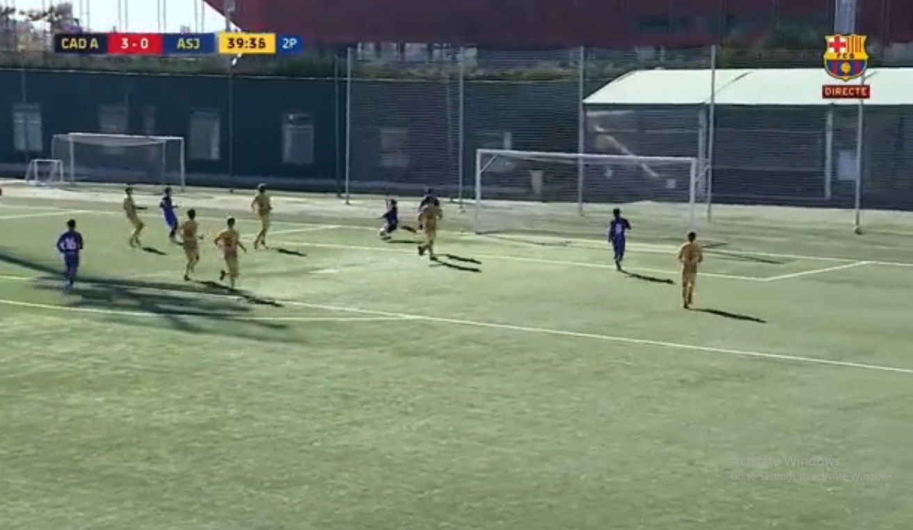 Ianis, apelativ de fotbalist de top! După Zicu și Hagi, un alt român care poartă acest prenume face senzație: e star în celebra La Masia, fabrica de talente a celor de la FC Barcelona, și are șanse să ajungă lângă Pedri și Ansu Fati la prima echipă | VIDEO