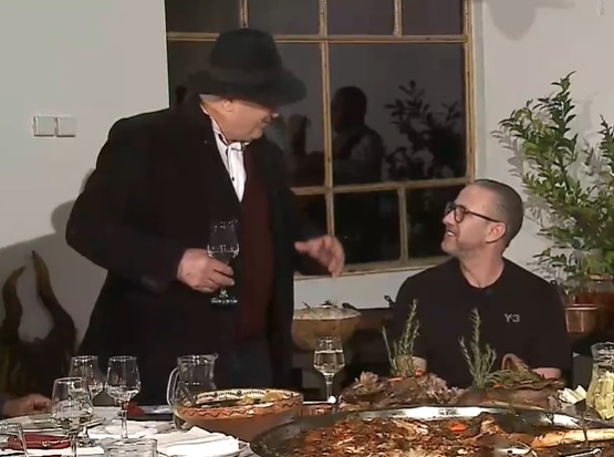 Mircea Dinescu îl pune la zid pe Mihai Rotaru, după ce l-a dat afară pe Laurențiu Reghecampf: „Ce, e bebeluș, să ceară voie? Mi-e milă de el, are probleme!”