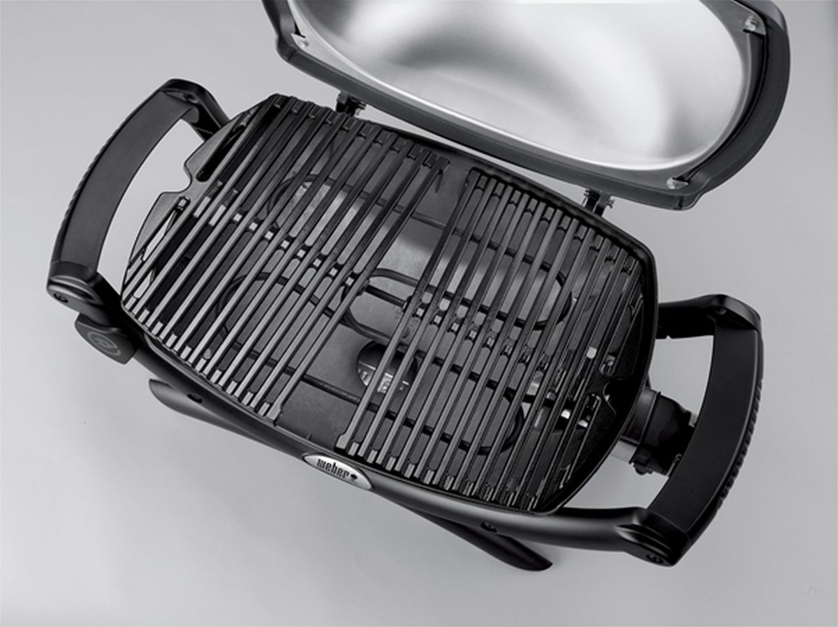 (P) Surprinde-ți invitații cu grătare în mijlocul iernii care sfârâie apetisant pe plita unui grill electric premium!
