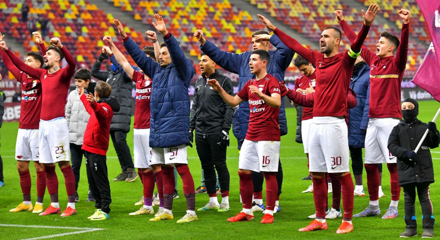 Mihai Iosif a exclus cinci jucători din lotul Rapidului! Fotbaliștii au fost anunțați să-și găsească alte echipe