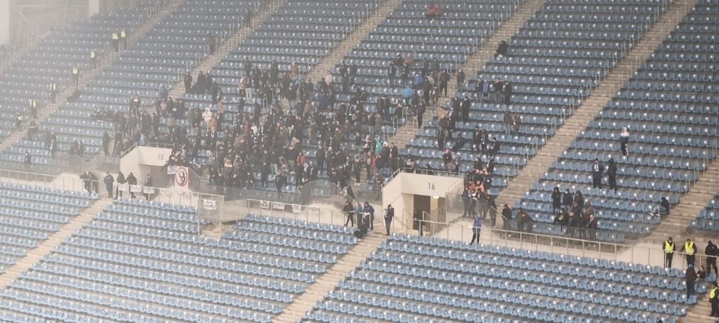 Record negativ de asistenţă pe noua arenă din Bănie, cu prilejul partidei FC U Craiova – Academica Clinceni. Câţi spectatori au fost prezenţi pe „Complex Sportiv Craiova”