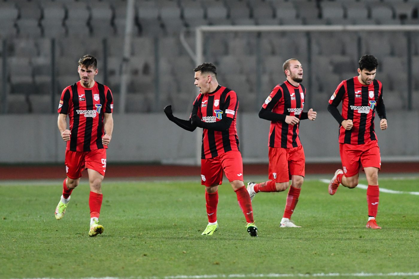 Astra, ”vacanță forțată” după ultima etapă. Florin Stîngă a ”fluierat” finalul de an prematur: ”Să nu mai fie frustrare că ajungem la stadion și nu e aia, nu e aia, nu e aia.” De ce depinde reunirea și explicațiile extremelor din ultimele etape