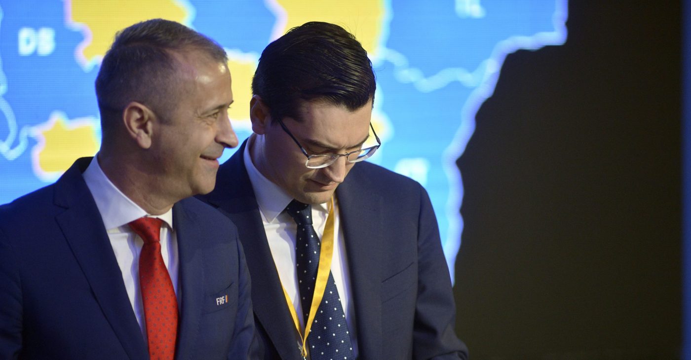 Tatăl lui Răzvan Burleanu sare în apărarea președintelui FRF: „Să ne amintim în mandatele lui Mircea Sandu cum se dirijau rezultatele! De ce nu mă întrebați câte blaturi am făcut?”