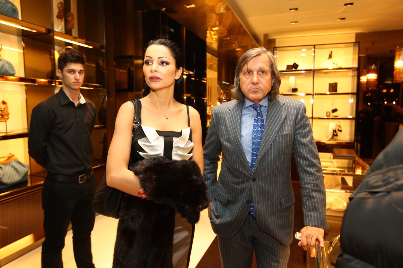 Scandalul „Marea demascare” o lovește crunt pe fosta soție a lui Ilie Năstase! Casa de modă Louis Vuitton îi cere daune lui Brigitte, iar francezii au un dosar „betonat” cu documente incriminatoare