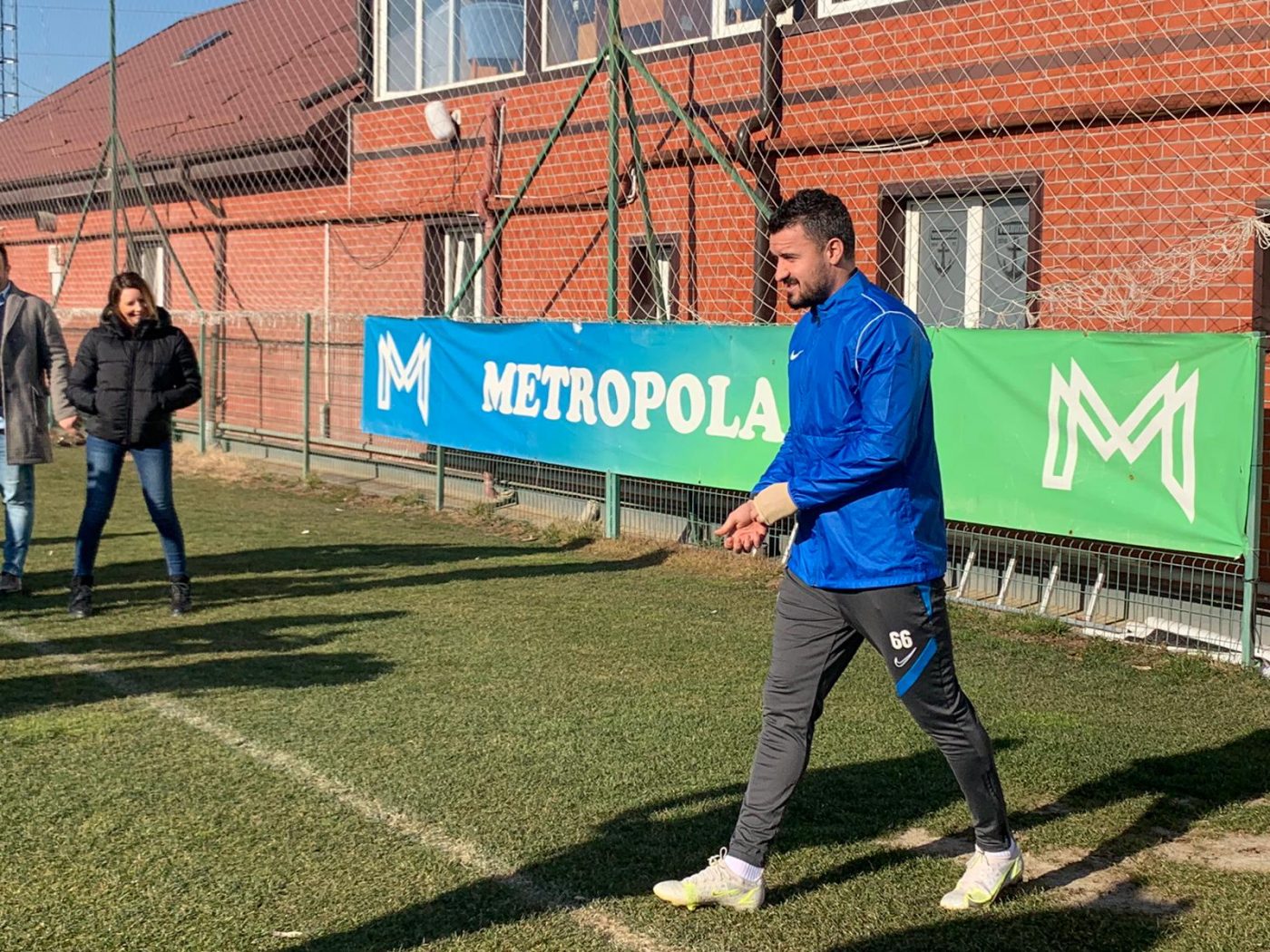 Constantin Budescu, un nou gol de senzație! Vedeta de la Voluntari a înscris superb de la vestiare + reacția genială pe care a avut-o: „Asta e încălzirea!” | VIDEO EXCLUSIV