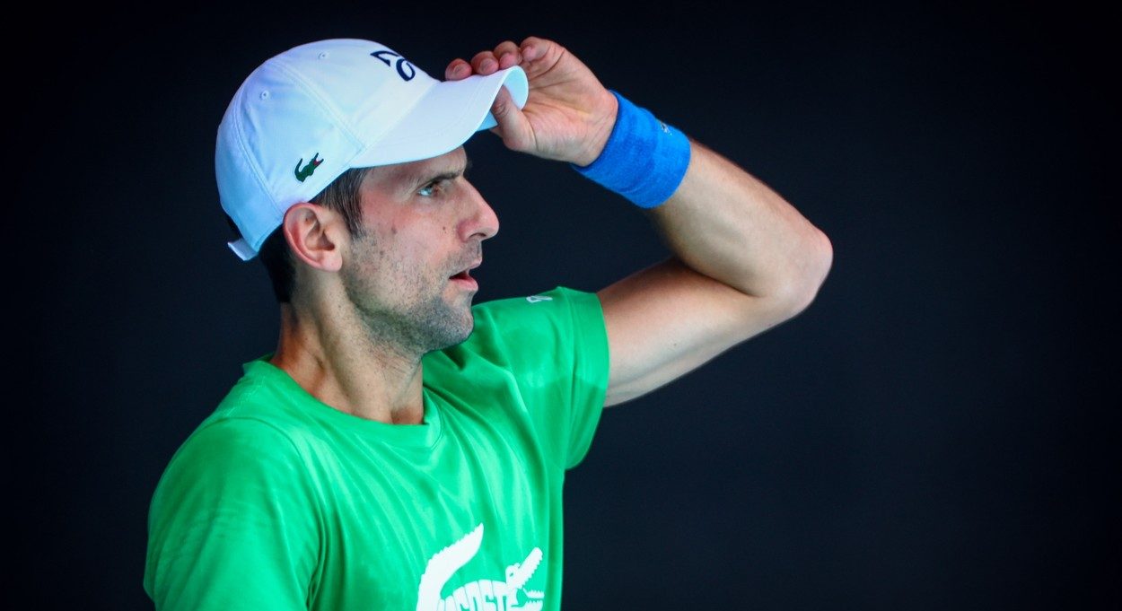 BREAKING NEWS | Novak Djokovic, reținut după ce i-a fost anulată viza pentru a doua oară! Când începe procesul în urma căruia se va decide dacă sârbul poate participa la Australian Open