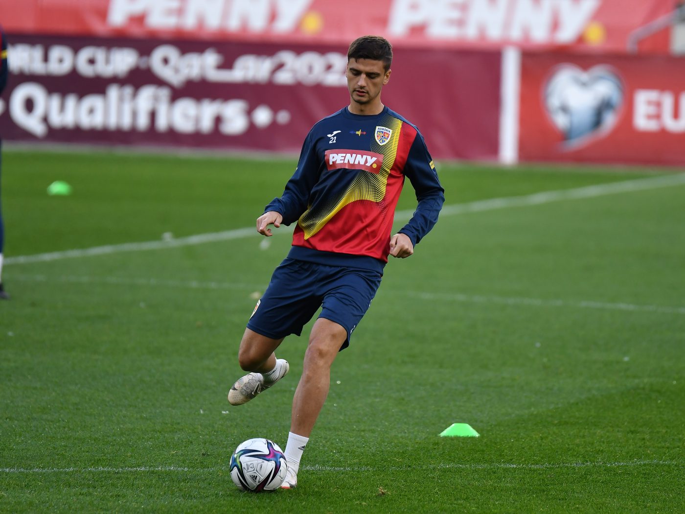 Dragoș Nedelcu, tot mai aproape de revenirea la FCSB. N-a prins lotul lui Dusseldorf, iar antrenorul a făcut anunțul decisiv