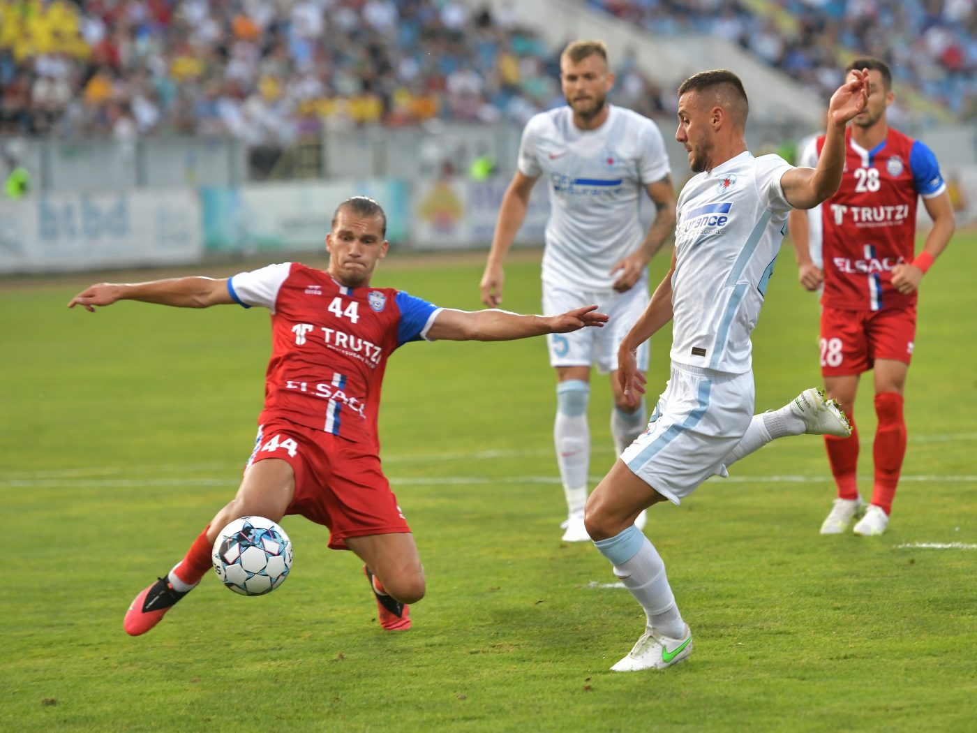 ”U” Cluj nu doar dă jucător la FC Botoșani, ci și ia! Mijlocașul pe care echipa lui Erik Lincar l-a împrumutat din Liga 1