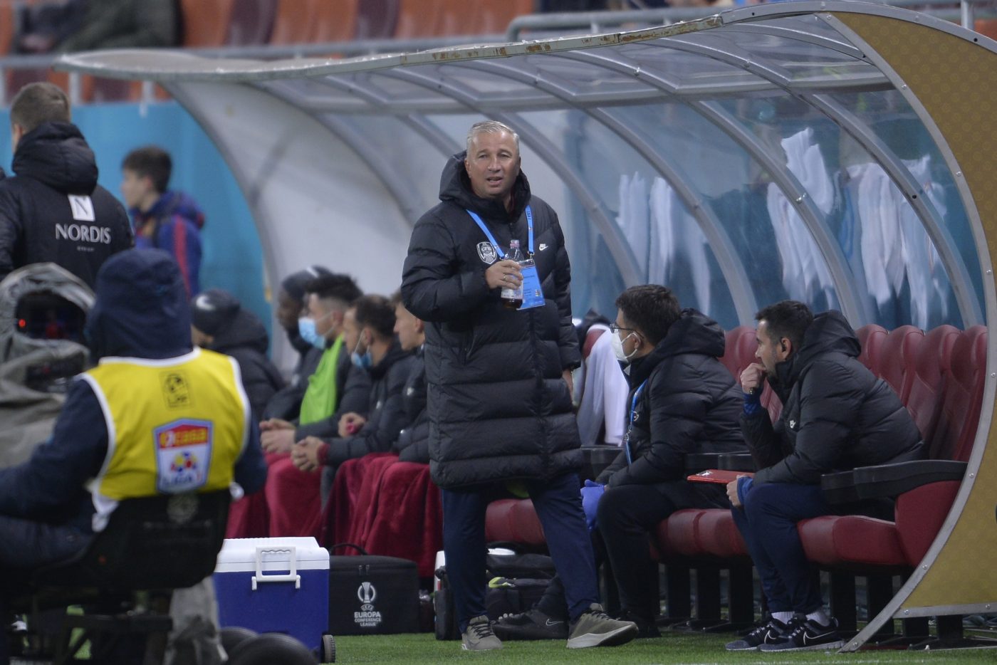 Dan Petrescu, furios după remiza cu FCSB: „Așa nu ajungem campioni niciodată!”