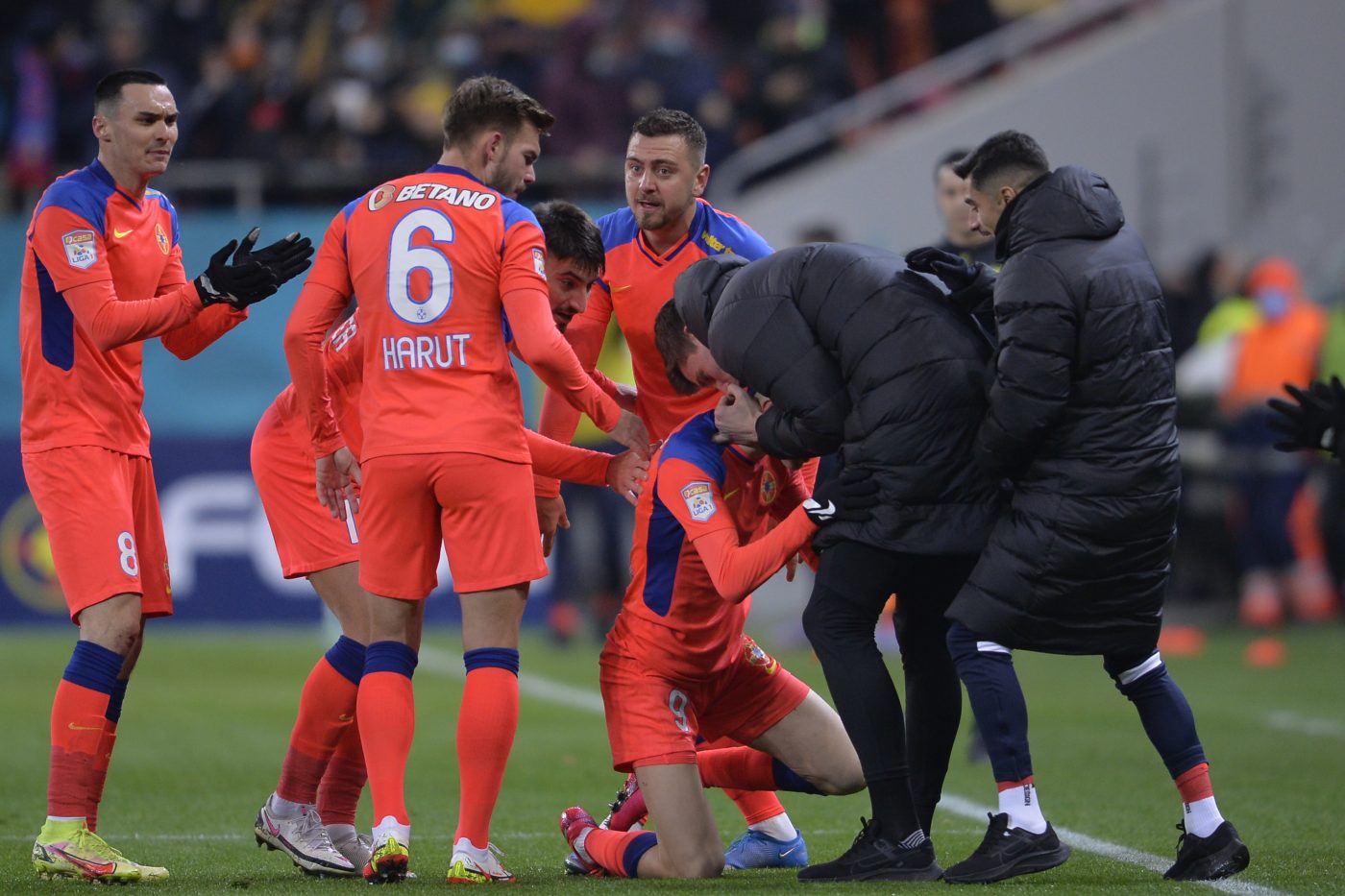FCSB, schimbări importante în echipa de start pentru derby-ul cu Dinamo! Gigi Becali a scos doi fotbaliști din primul „11”