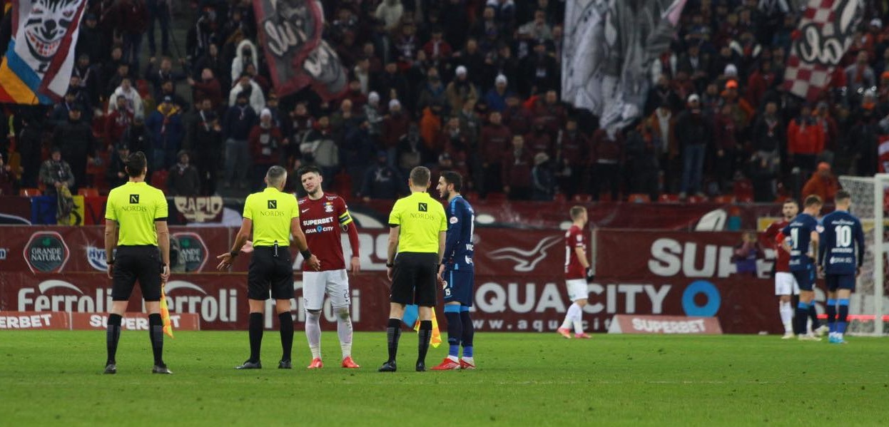 Junior Morais „a îngropat-o” pe Rapid! Fundașul a luat cartonaș roșu și UTA a înscris din penalty. Fanii giuleșteni au făcut scandal
