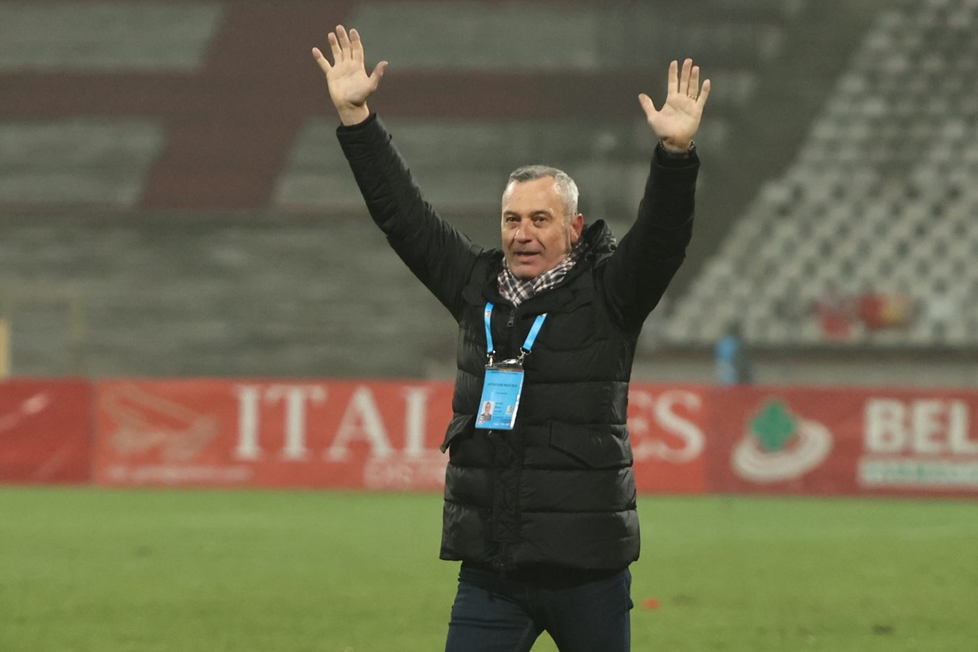 Dinamo, aproape de o mare bombă! Mircea Rednic a recunoscut totul în direct: „I-am propus lui Badea să luăm clubul”.