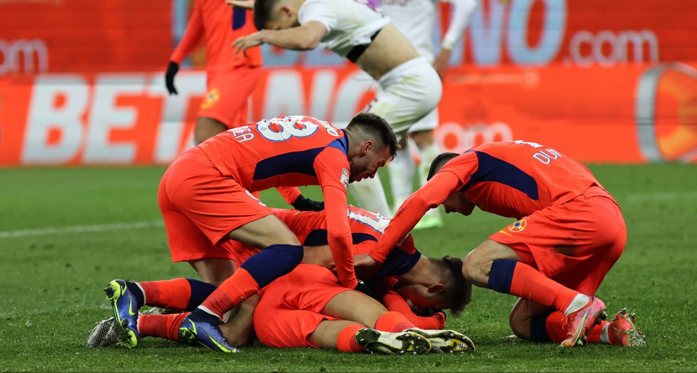 Revenire de ultima oră la FCSB! Mijlocașul a fost refuzat de o echipă din Liga 2 și se întoarce la gruparea roș-albastră