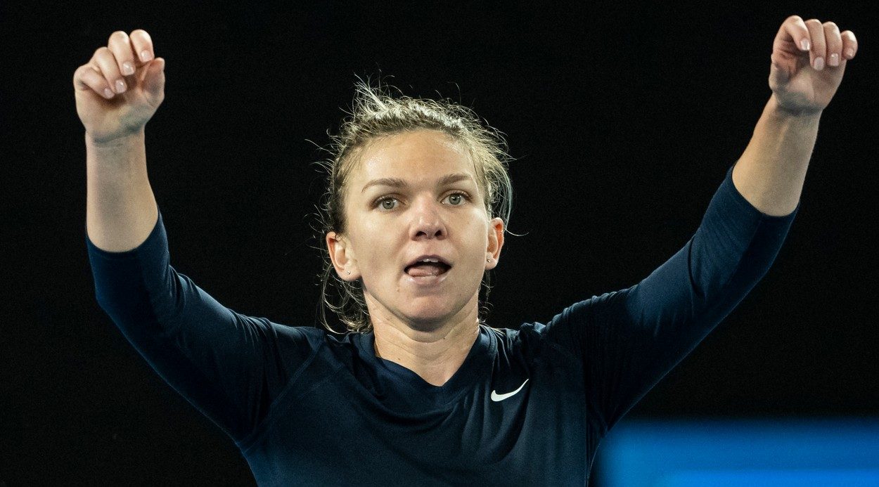 „Ninja” Simona Halep! Lovitură genială, din săritură, reușită de Simona Halep în meciul maraton cu Viktorija Golubic de la Melbourne | VIDEO