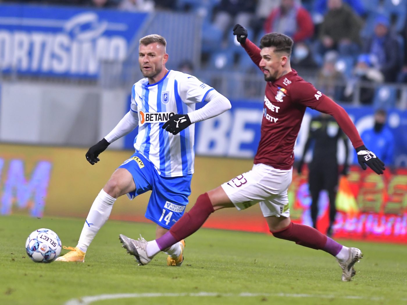 Universitatea Craiova – Rapid, Live Video Online, de la ora 20:15, în cadrul etapei cu numărul 3 din Superliga României | După victoria cu FCSB, echipa lui Adrian Mutu caută al doilea succes consecutiv. Echipele probabile