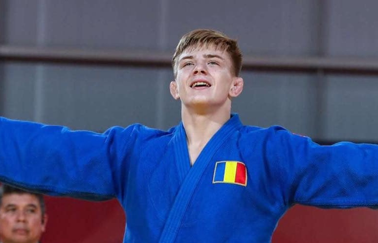 Judoka Adrian Șulcă vrea să facă performanță și la seniori. „Mă gândesc deja la medaliile de aur” | SPECIAL