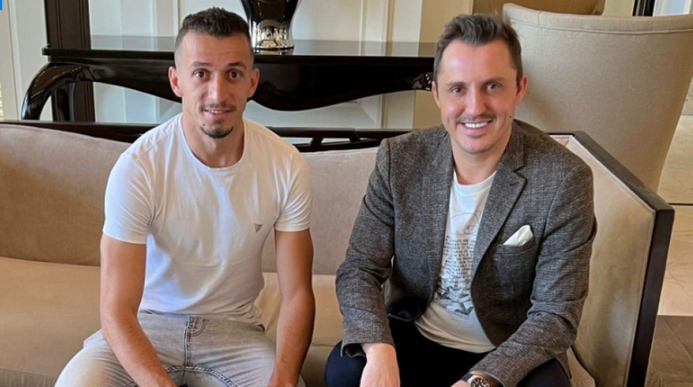CFR Cluj, lovitură grea pentru UTA: „Îi urăm bun venit și îl așteptăm în Gruia”. Mijlocașul pe care arădenii îl pierd gratis