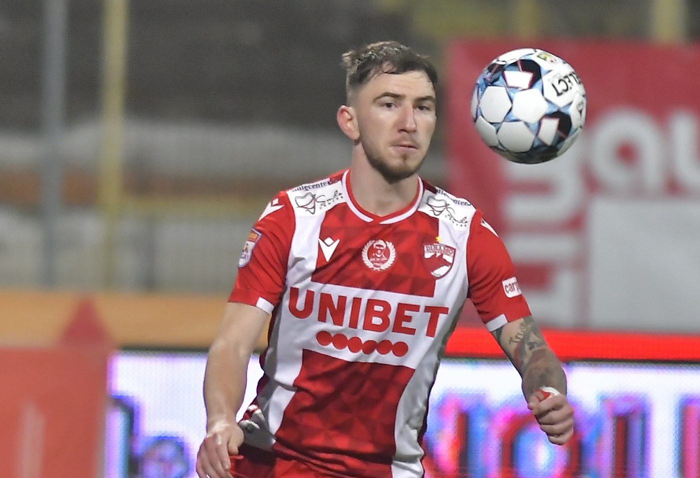 Transferul bombă al iernii în Liga 1 prinde contur! Giovanni și Victor Becali negociază cu Mihai Rotaru plecarea lui Deian Sorescu la Universitatea Craiova și dezvăluie suma cerută de „câini”: „În jur de sau peste! Dacă nu vine ofertă, mai lași”