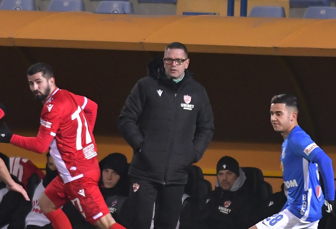 Flavius Stoican, mulțumit de evoluția lui Dinamo din jocul amical cu Farul Constanța: „Acest meci chiar ne dă speranțe!”. Ce l-a întristat pe tehnician