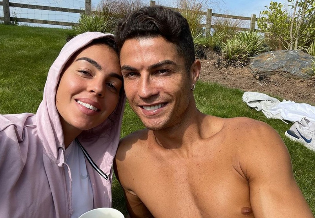 Georgina Rodriguez, de nerecunoscut după ce și-a început relația cu Cristiano Ronaldo! Mesajul incredibil primit de starul portughez din partea familiei: „Ai lângă tine cea mai rea femeie!” | FOTO