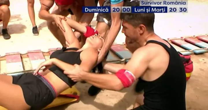 Andreea Tonciu, fosta iubită a lui Nicolae Mitea, urcată cu targa în ambulanță și dusă la spital la Survivor România 2022! Ce s-a întâmplat | VIDEO