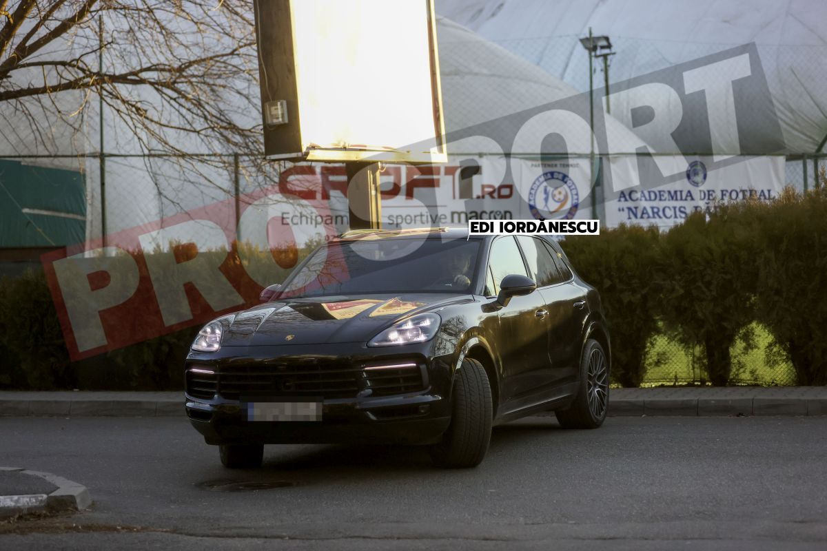 ProSport are imaginile momentului cu Edi Iordănescu, favoritul să devină noul selecționer al României! Ce a făcut fostul antrenor de la FCSB în ziua premergătoare numirii sale, la bordul „bijuteriei” de 120.000 de euro | FOTO EXCLUSIV