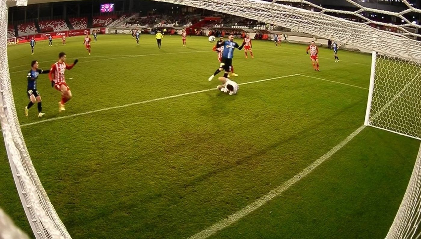 Greșeală colosală de arbitraj la Sepsi – Universitatea Craiova! Elvir Kolijic a marcat dintr-un henț evident, dar arbitrul Iulian Călin a validat golul