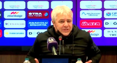 Marius Șumudică a făcut din nou circ la conferința de presă: „E prea mult pentru mine! Să scrieți tot ce am spus!” | VIDEO