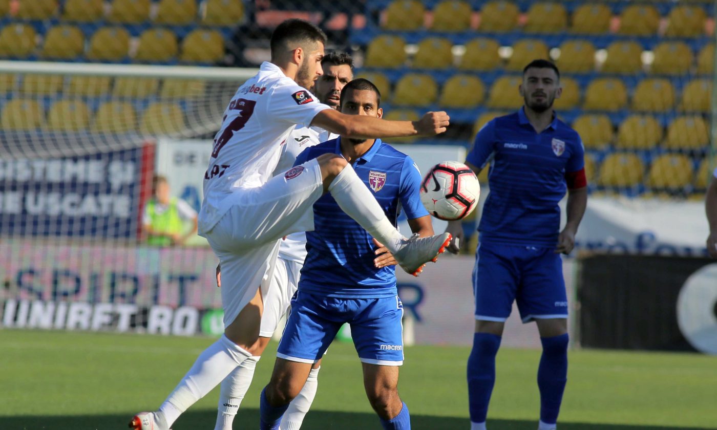Fotbalistul „fantomă” de la CFR Cluj pleacă la o echipă de play-off din Liga 1! Mijlocașul era considerat un mare talent, iar acum e transferat după ce nici nu se mai antrena cu echipa lui Dan Petrescu