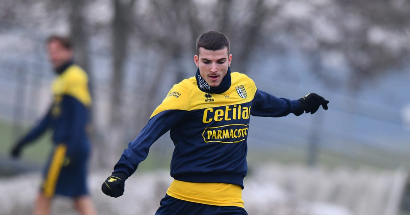 Parma a făcut anunțul mult așteptat despre Dennis Man și Valentin Mihăilă! Ce se întâmplă cu fotbaliștii români: „Vom evalua ofertele ca pentru toată lumea!”