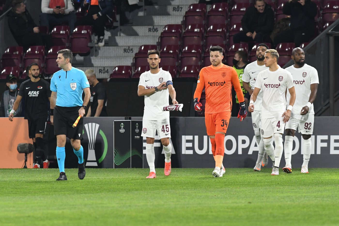 A jucat la Dinamo și la FCSB, iar acum e lăsat pe drumuri de CFR Cluj! Nelu Varga a anunțat în direct că îl dă afară de la echipă: „El este al treilea care pleacă”