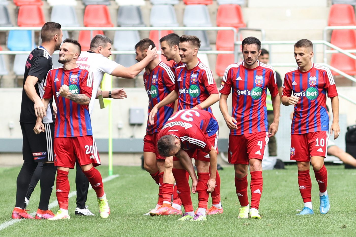 CSA Steaua, aproape să fie preluată de o companie din SUA. Americanii voiau să investească 100 de milioane de dolari, dar au fost refuzați. „Ce vreți mai mult?”