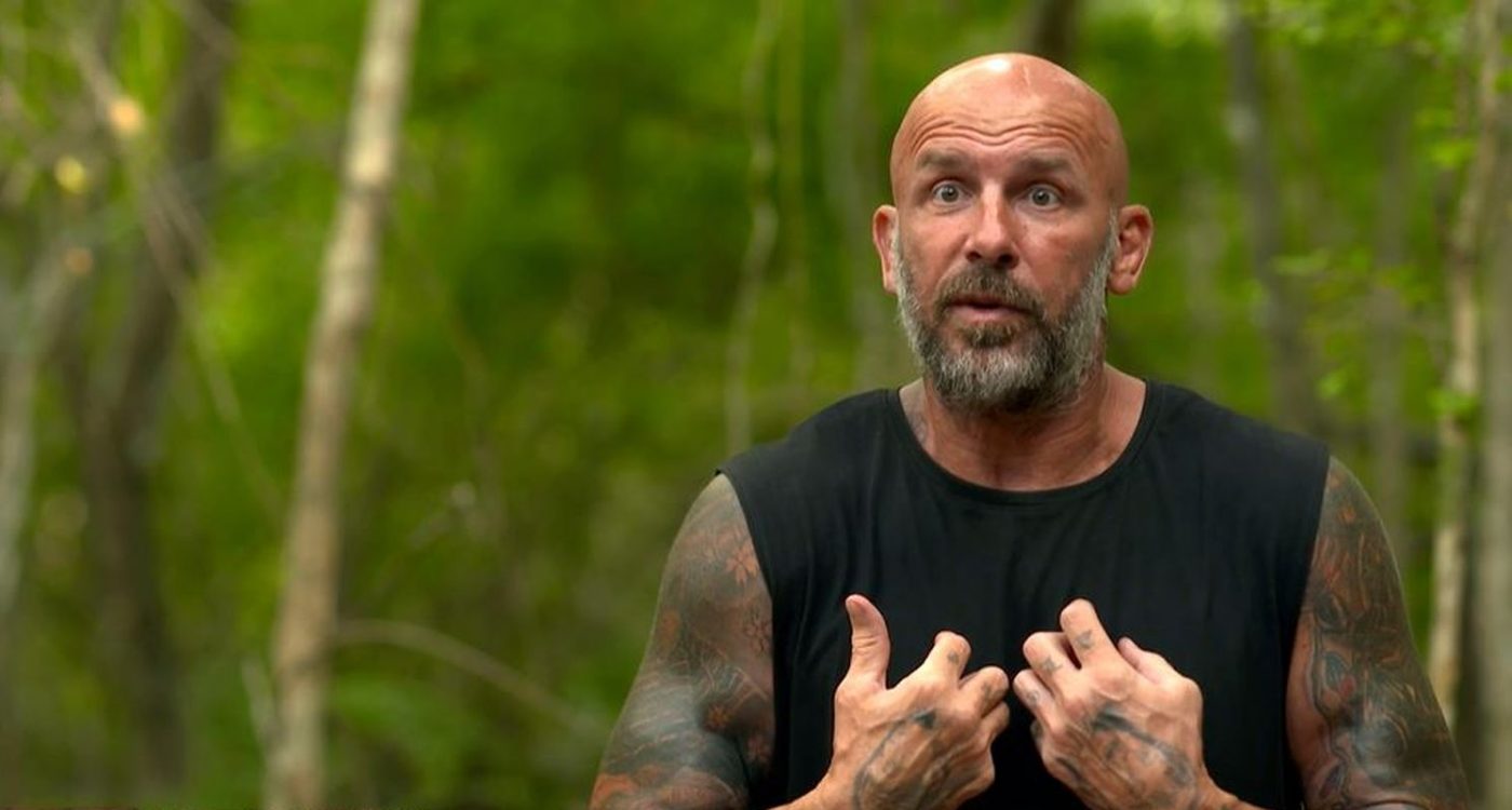 Gestul șocant pe care l-a făcut Cătălin Zmărăndescu în momentul în care Emil Rengle a fost eliminat de la Survivor și a venit să îl îmbrățișeze! „Ești cea mai mare dezamăgire”