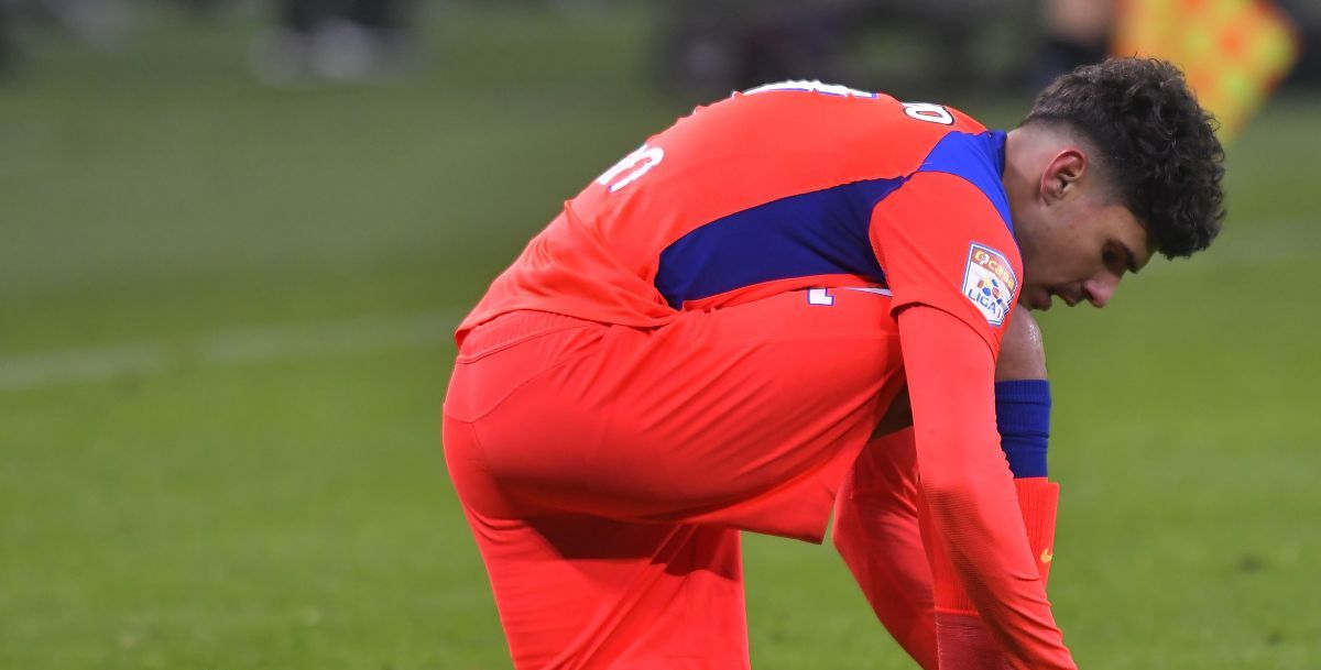 Continuă declinul lui Florinel Coman! Patronul Gigi Becali face o „radiografie” sinceră a situației fotbalistului pe care spera să ia zeci de milioane de euro, dar care acum pare mai degrabă o rezervă la FCSB: „Cred că îi e și frică”